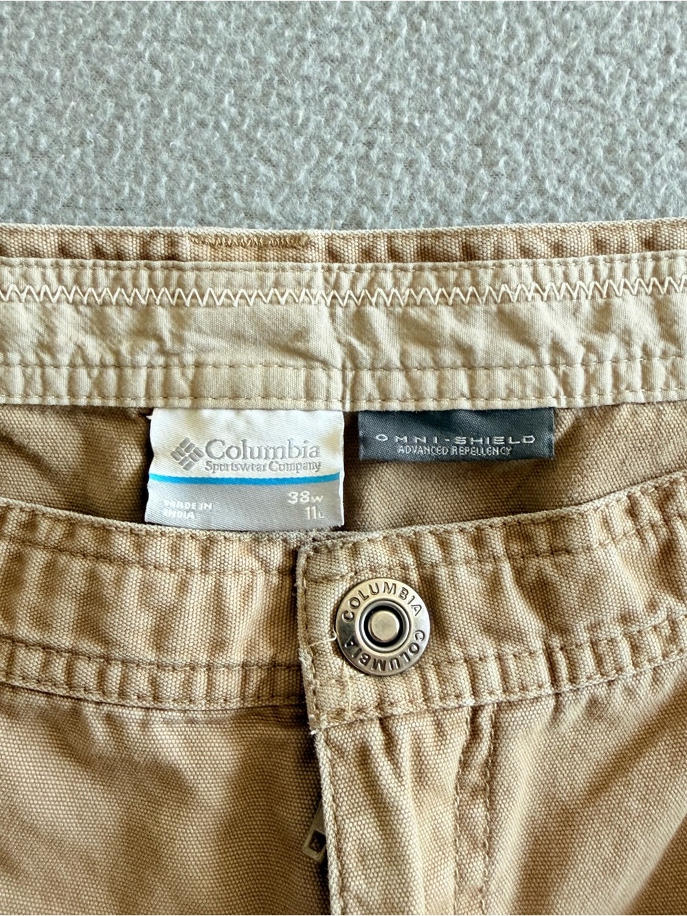 Columbia Tan Omni-Shield Casual Shorts